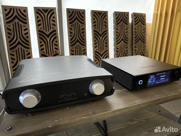 Java Hi-Fi Double shot integrated amplifier