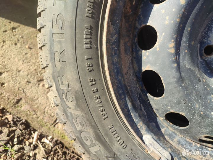 Continental ContiIceContact 195/65 R15