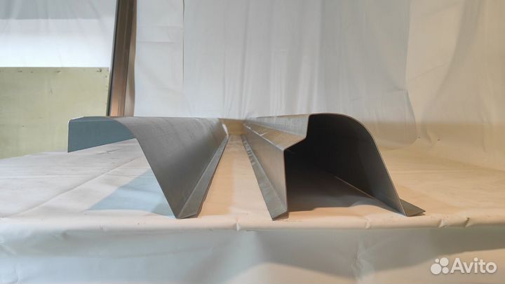 Ремонтные пороги Mitsubishi Outlander комплект