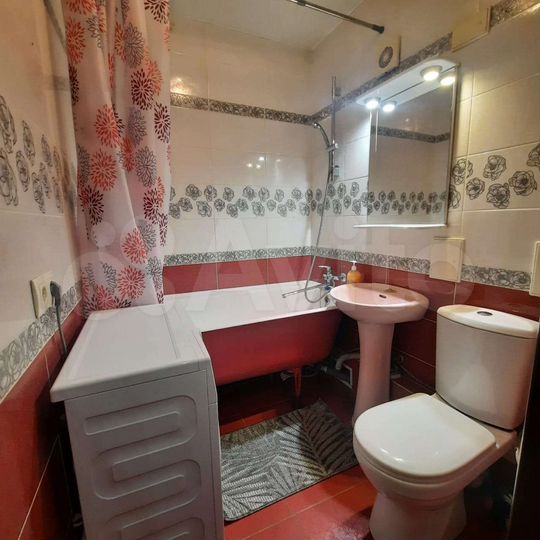 1-к. квартира, 30 м², 4/4 эт.