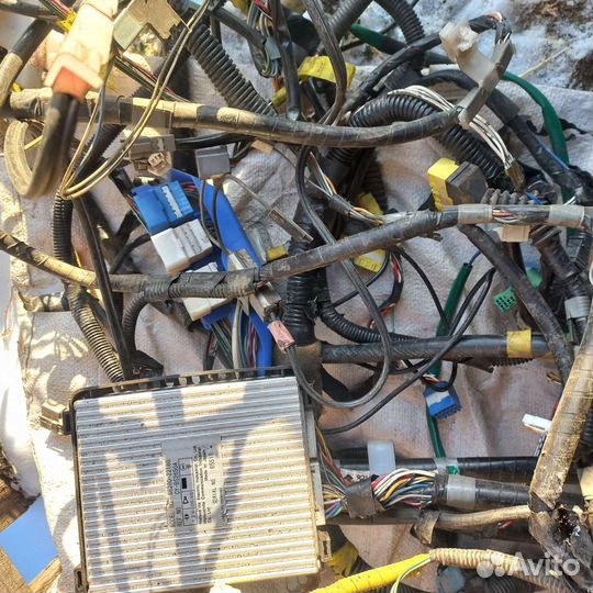 Проводка коса порога Toyota Chaser Mark2 jzx100