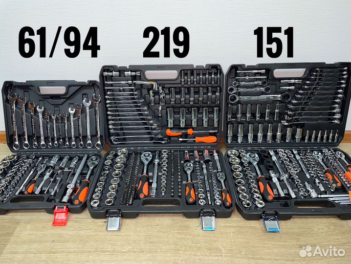 Набор инструментов для авто в чемодане кейсе