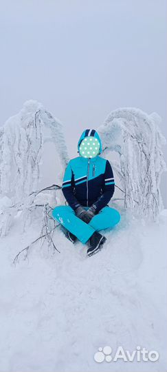 Горнолыжный костюм