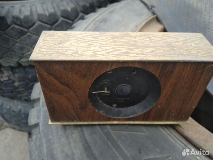 Настольные часы