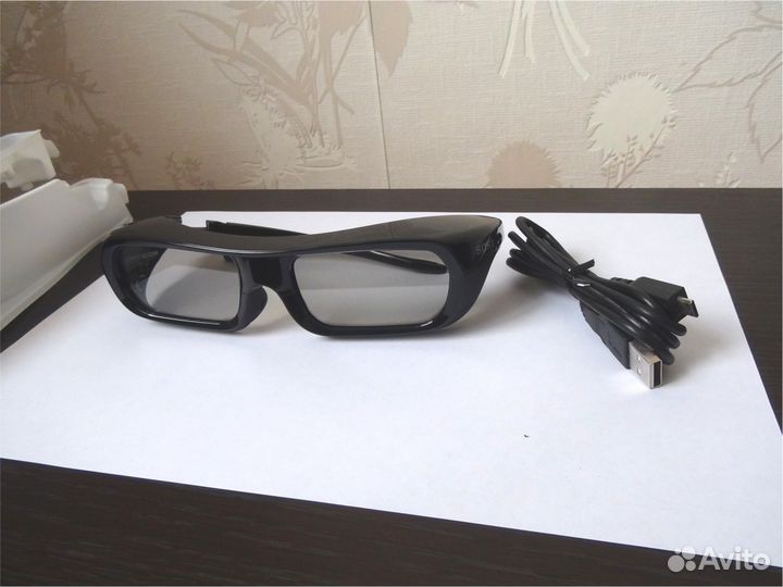 Cтерео 3D - очки Sony