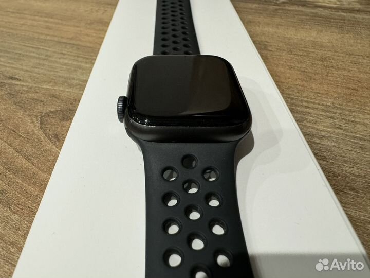 Часы apple watch 5 40 mm