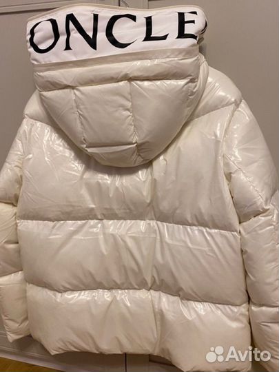 Пуховик moncler