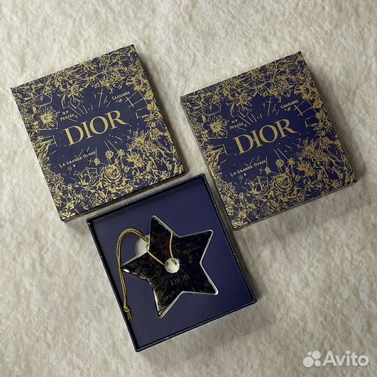 Звезда на елку Dior