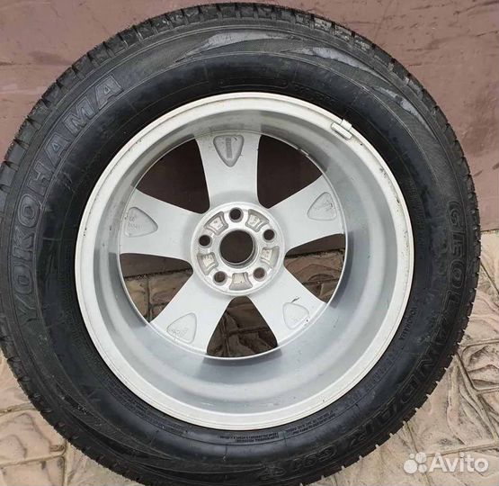 Колесо Toyota RAV4 R17 Yokohama Geolandar G91 1шт