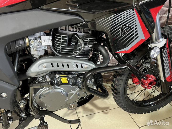 Мотоцикл Racer RC300-GY8V XSR (2023)