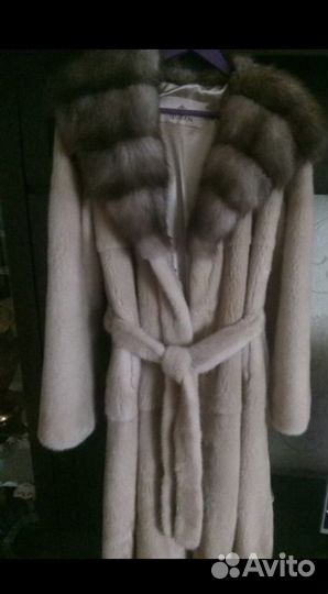 Шуба норковая с соболем 50 52