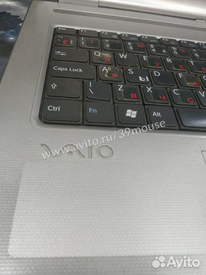 Ноутбук Sony T8100