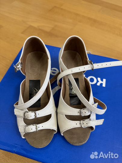 Рейтинговые туфли для бальных танцев Соло плюс