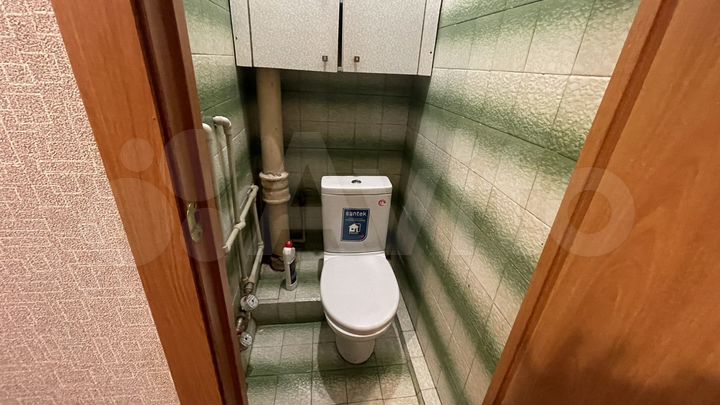 2-к. квартира, 52 м², 1/9 эт.