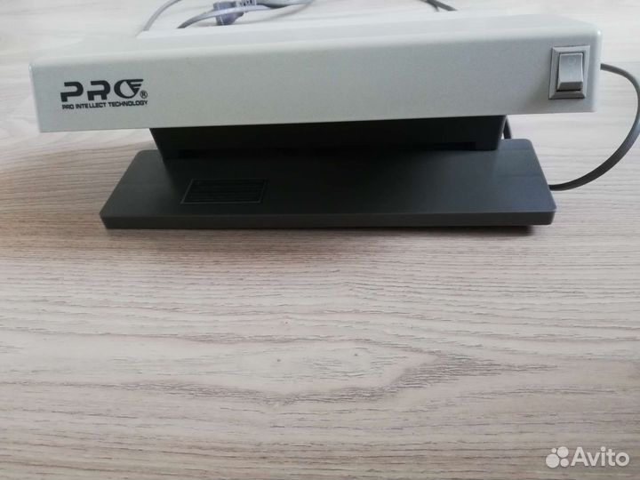 Детектор банкнот