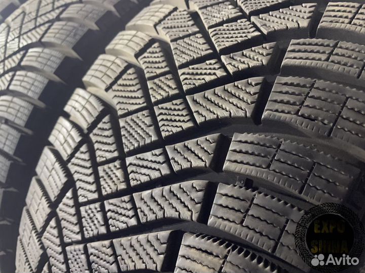 Pirelli Ice Zero FR 245/45 R18