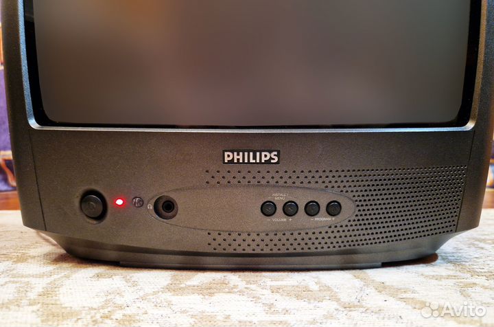 Телевизор Philips 14