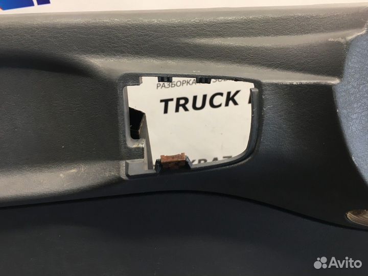 1346165 Обшивка двери левой Scania 4-series