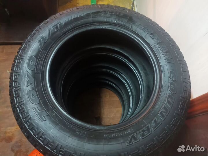 Toyo Open Country A/T 205/70 R15