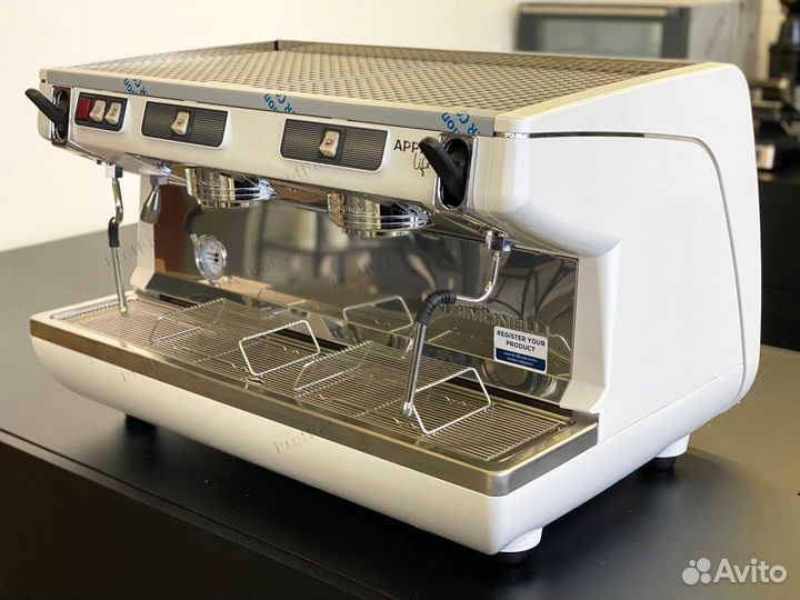 Кофемашина Nuova Simonelli Appia Life II GrS