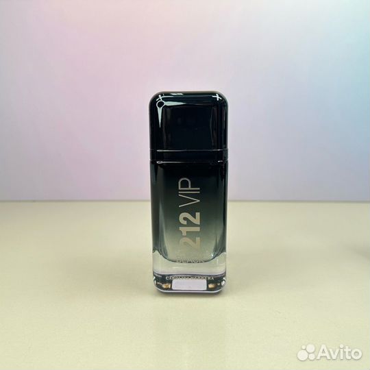 Духи Carolina Herrera