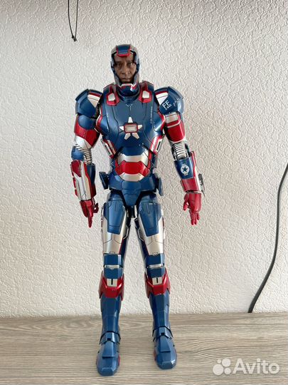 Hot Toys Iron Man 3 Iron Patriot 1/6
