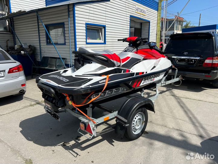 BRP Sea-Doo Wake 155