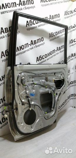 Дверь боковая задняя правая Toyota Land Cruiser