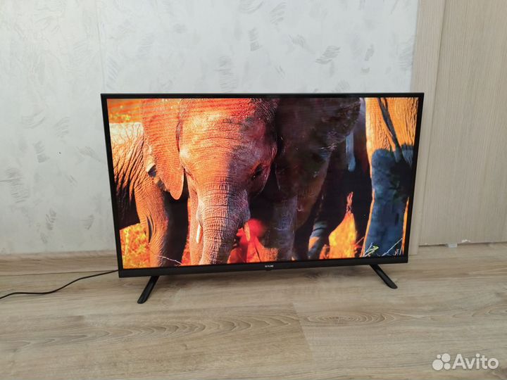 Телевизор SMART TV skyline 32