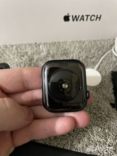 Часы apple watch se 44 mm