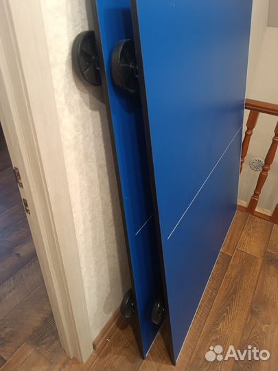 Теннисный стол