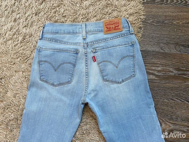 Женские джинсы Levi’s