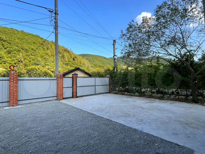 Дом 110 м² на участке 5 сот.