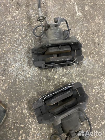 Суппорты передние audi 100/а6 с4