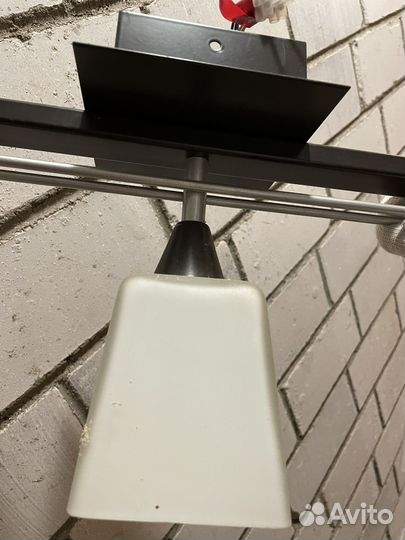 Люстра на 3 плафона