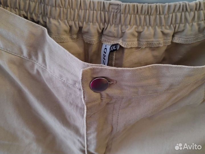 Брюки мужские с лампасами