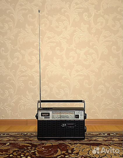 Радиоприёмник VEF Спидола-232 FM USB Bluetooth