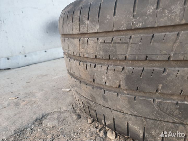 Pirelli P Zero 275/35 R20 102Y