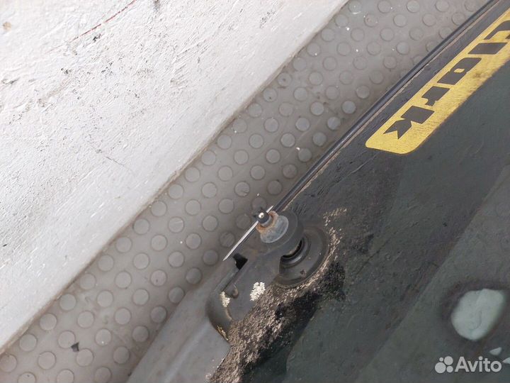 Двигатель стеклоочистителя задний Seat Ibiza 4, 20