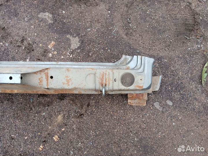 Задняя панель Нива Шевроле