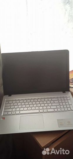 Ноутбук asus