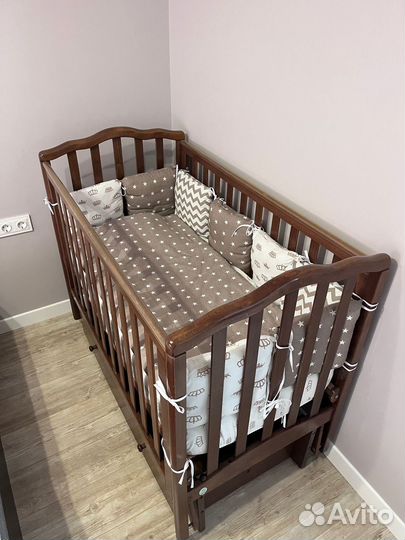 Итальянская кровать для новорожденных бу