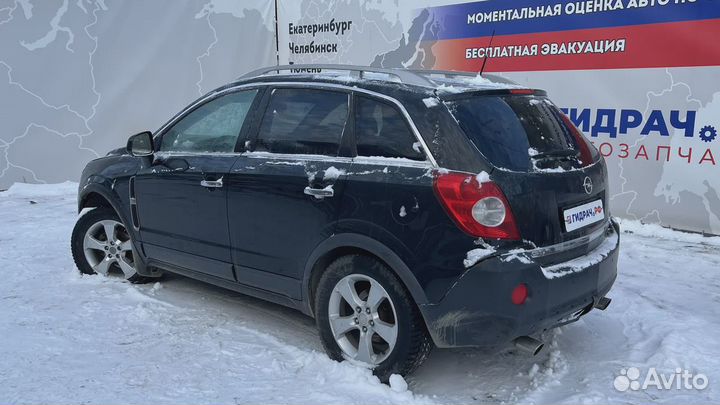 Крыло переднее правое Opel Antara (С105)