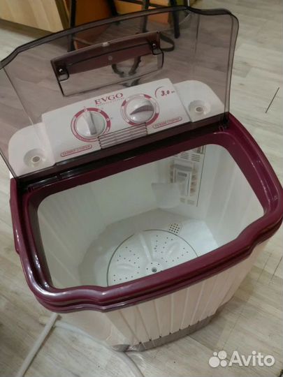 Стиральная машина типа малютка 3 кг Еvgo Россия