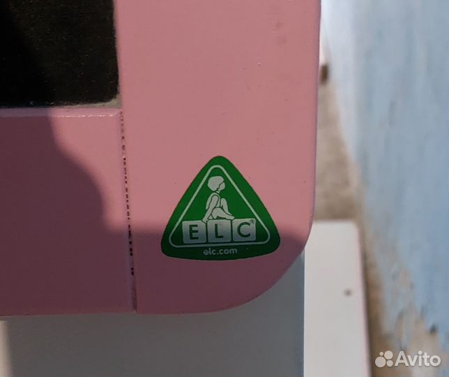 Детская доска для рисования (мольберт)