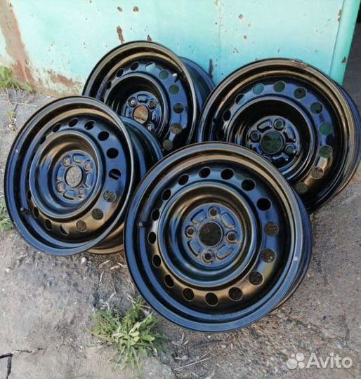 Колесные диски r15 Tayota Corolla