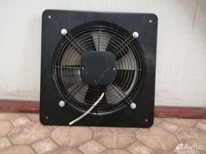Вентилятор вытяжной