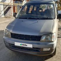 Toyota Town Ace Noah 2.2 AT, 1997, 450 000 км, с пробегом, цена 230 000 руб.