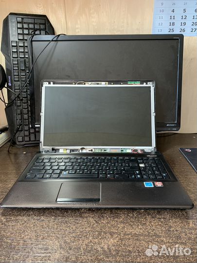 Ноутбук Asus X52D