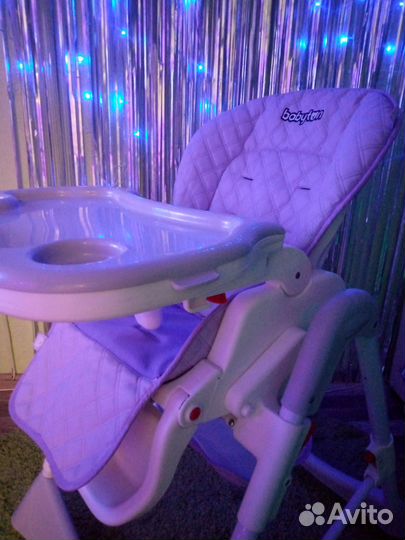 Стульчик для кормления Babyton пурпурного цвета